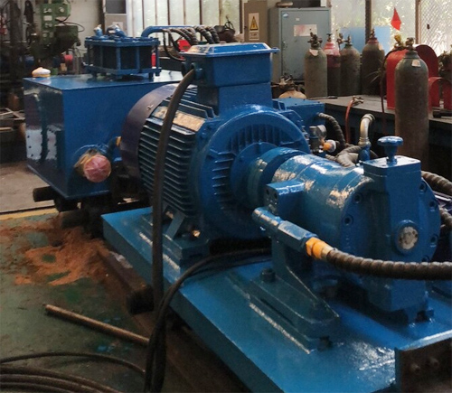 1655437456207392.jpg 反井鉆機(jī)5.jpg