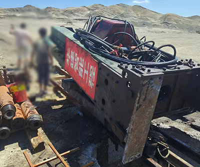 煤礦溜煤眼完工 反井鉆機(jī)設(shè)備撤離 煤礦溜煤眼完工 反井鉆機(jī)設(shè)備撤離