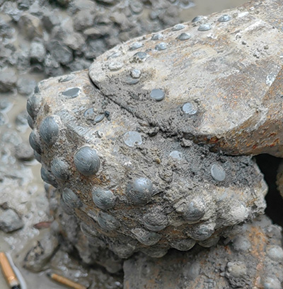 如何處理天井鉆機小鉆頭磨損嚴重？